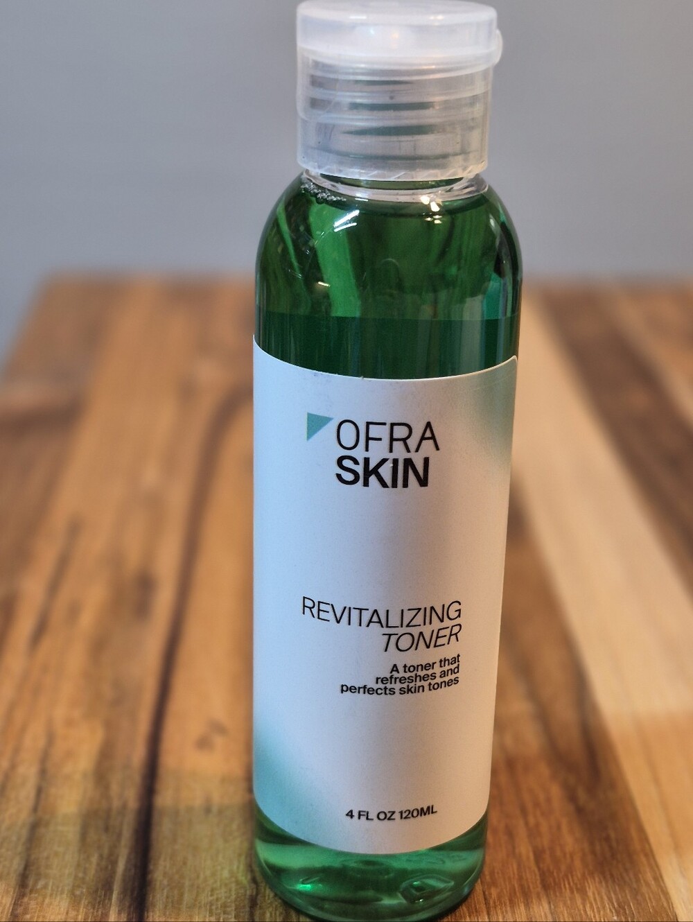 Ofra Skin Vitamin C Cleanser & Revitalizing Toner Duo, 4oz Each, Sealed, New - Picture 5 of 7